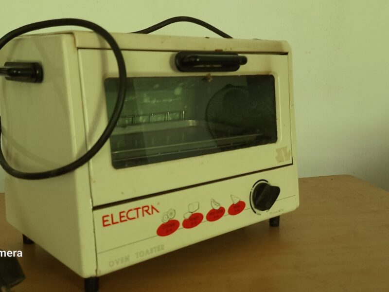 electr: oven toaster